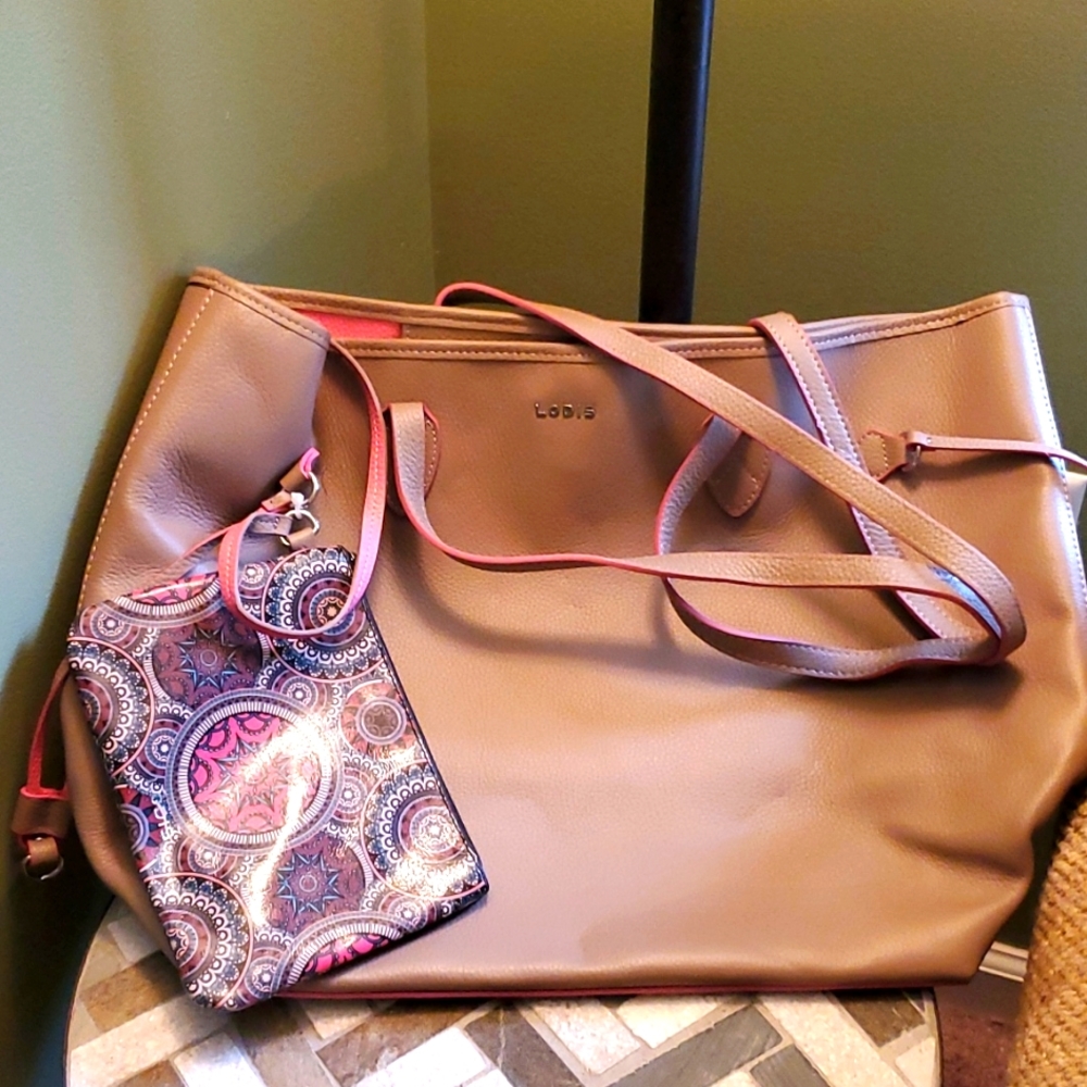 Lodis leather tote